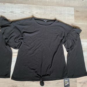 Girls 14/16 Large black knit top